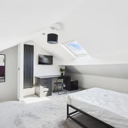 Hartington * Lockton