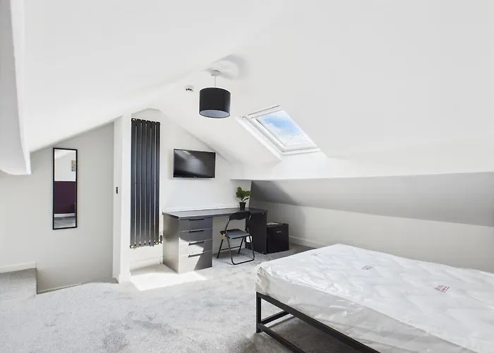 Hartington * Lockton