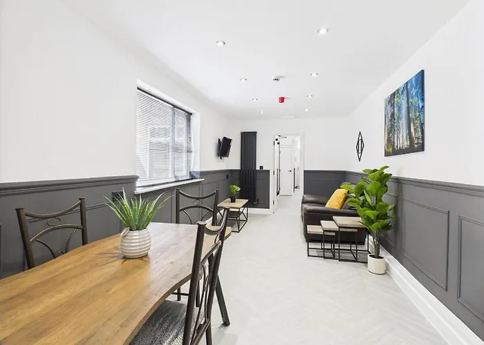 Hartington * Lockton